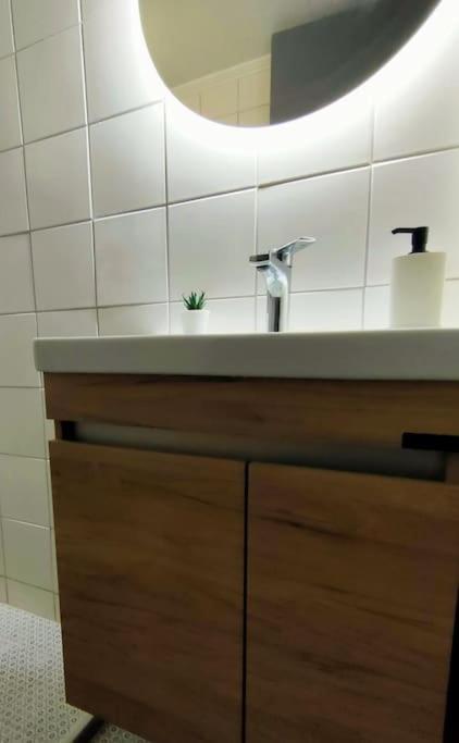 Δίπλα Στο Πάρκο Apartman Kalamáta Kültér fotó