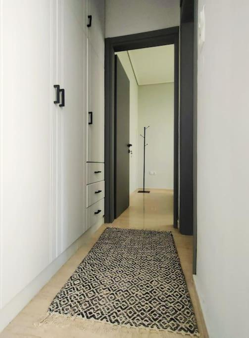 Δίπλα Στο Πάρκο Apartman Kalamáta Kültér fotó