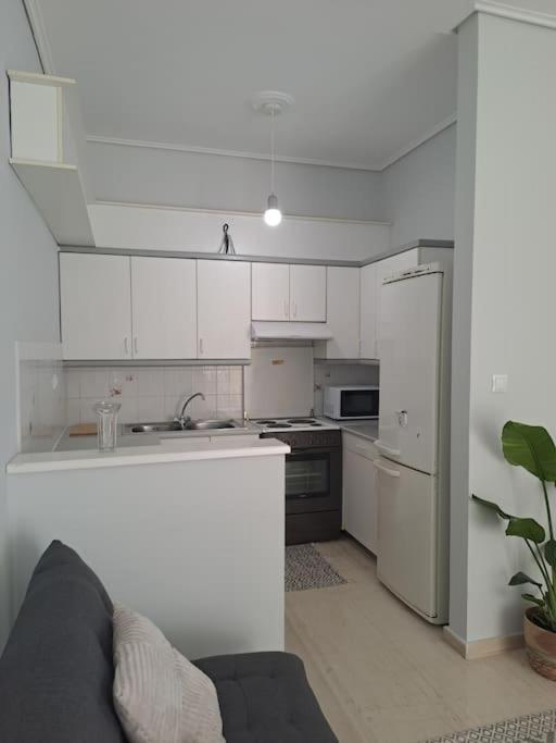 Δίπλα Στο Πάρκο Apartman Kalamáta Kültér fotó