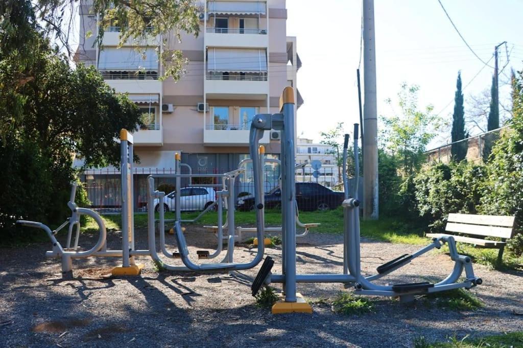 Δίπλα Στο Πάρκο Apartman Kalamáta Kültér fotó
